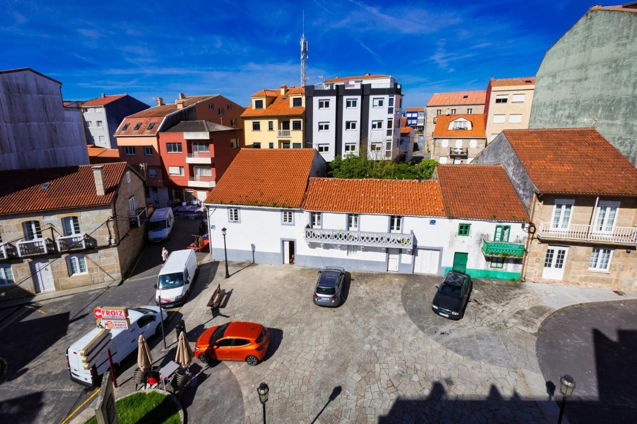 Estudios En Plaza Cabo Da Vila Centro 무히아 외부 사진